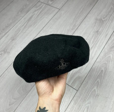 ⭐Vivienne Westwood Vintage  Beret Wool Black Orb Logo 00s Unisex Hat One size comprar usado ⭐Vivienne Westwood Vintage  Beret Wool Black Orb Logo 00s Unisex Hat One size comprar usado  Enviando para Brazil