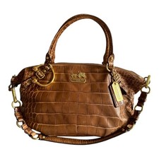 Bolsa satchel Coach Madison couro em relevo de crocodilo — marrom caramelo comprar usado Bolsa satchel Coach Madison couro em relevo de crocodilo — marrom caramelo comprar usado  Enviando para Brazil