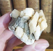Calcide dolomite pyrite d'occasion  Expédié en Belgium