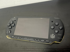 Sistema portátil Sony PSP 3000 Slim Monster Hunter preto/dourado 16GB grau A muito bom estado usado comprar usado  Enviando para Brazil