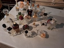 Lot flacons parfum d'occasion  Chevreuse