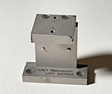 NEWPORT 562-UST SUPORTE UNIVERSAL PLATAFORMA FIXA (COMO MOSTRADO) comprar usado  Enviando para Brazil