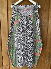 Robe estivale ans d'occasion  Saint-Geoire-en-Valdaine