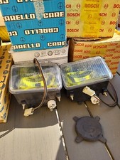Coppia fendinebbia destro usato  Rovigo