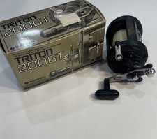 Carretel de pesca Shimano Triton 200GT leve testado funciona muito bem com caixa comprar usado  Enviando para Brazil
