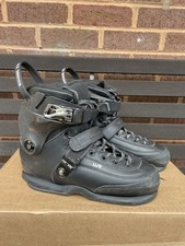 Usd carbon skates for sale  EXETER