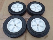 Set nearly new for sale  LIVERPOOL