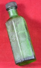 GARRAFA ALEMÃ VENENO ANTIGA VIDRO VERDE CABEÇA DA MORTE CRÂNIO OSSOS CRUZADOS RARA comprar usado  Enviando para Brazil