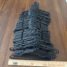 Lote de 57 cabides de roupas de plástico para bebê criança ombros entalhados, usado comprar usado  Enviando para Brazil