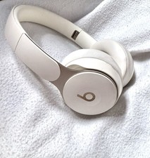 Beats solo pro for sale  Medford
