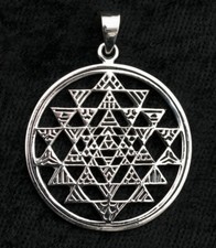 Pendentif bouddhiste sri d'occasion  Ardres