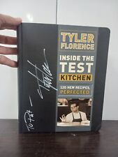 Inside the Test Kitchen by Tyler Florence,  SIGNED BOOK, usado segunda mano  Embacar hacia Argentina