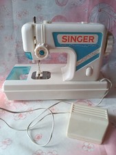 Singer macchina cucire usato  Caprarola