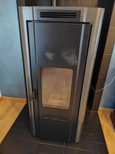 Stufa pellet idro usato  Viterbo