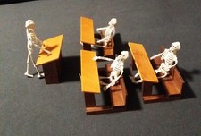 Puppenstube altes klassenzimme gebraucht kaufen  Schleiden