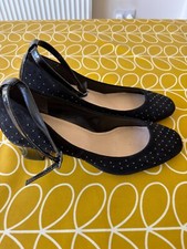 Black court shoes for sale  WITNEY