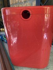 Contenitore sgabello giostyle usato  Viterbo