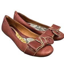 Born shoes 8.5 for sale  Stites