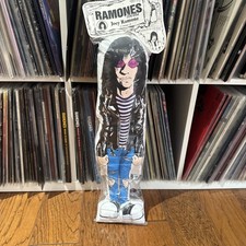 Ramones Demented Dollz JOEY RAMONE 1ª impressão lacrada. Frete grátis comprar usado  Enviando para Brazil