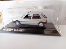 Peugeot 205 grise d'occasion  Erstein