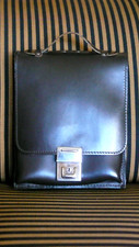 Herren kuriertasche schwarzbra gebraucht kaufen  Berlin