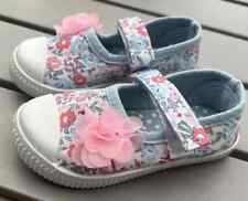 Walkright girls shoes for sale  CAMBRIDGE