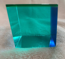 Cubo de acrílico assinado 2015 Vasa Velizar Mihich comprar usado  Enviando para Brazil