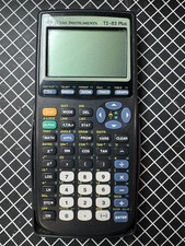 Calculadora gráfica Texas Instruments TI-83 Plus com capa testada e funciona muito bem comprar usado  Enviando para Brazil