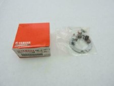 CONJUNTO DE ESCOVAS YAMAHA 4WP-81801-00-00 - MODELOS BEAR TRACKER YZFR6 FZ6R comprar usado  Enviando para Brazil