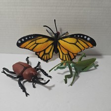 Giant bug lot for sale  Clarksville