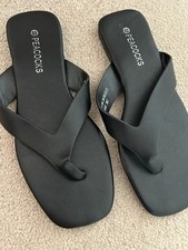 Size black toe for sale  HEBBURN