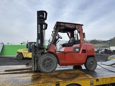 Nissan forklift ton for sale  SELBY
