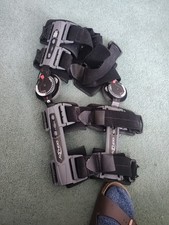 donjoy knee brace for sale  EDGWARE