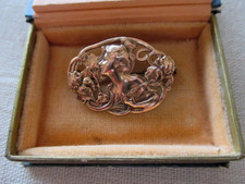 Ancienne broche art d'occasion Ancienne broche art d'occasion  Six-Fours-les-Plages