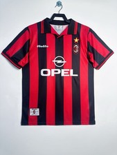 Milan 1997 home usato  Luzzi