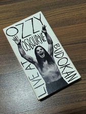 2002 Ozzy Osbourne Live at Budokan fita VHS Black Sabbath *MOLD* Metal Rock Punk comprar usado 2002 Ozzy Osbourne Live at Budokan fita VHS Black Sabbath *MOLD* Metal Rock Punk comprar usado  Enviando para Brazil