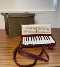 Hohner piccola accordion for sale  CHICHESTER