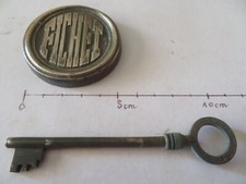 Clé cache serrure d'occasion  Agneaux