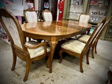 Dining room set for sale  Osteen