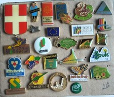 Lot de26 pin d'occasion  Villepinte