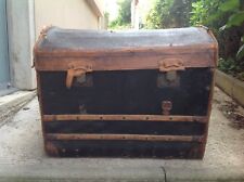 Ancien grand coffre d'occasion  Prissé