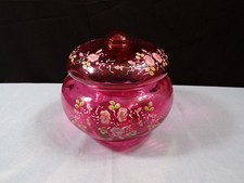 Caixa de cômoda de doces pintada à mão com vidro de cranberry Fenton prato rosas rosa, usado comprar usado  Enviando para Brazil