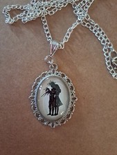 Collana edward mani usato  Iglesias