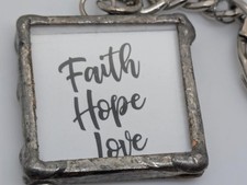 Chaveiro 2 Coríntios 12:9 "Sua graça é suficiente" "Fé esperança amor" comprar usado  Enviando para Brazil