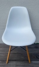Eames plastic side gebraucht kaufen  Ober-Mörlen