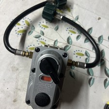 Kit regulador de trailers a gás propano troca automática de 2 estágios com dois 12 pol. Trancelhas comprar usado  Enviando para Brazil