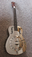 Chitarra resofonica johnson usato  Spedire a Italy
