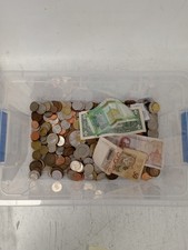 Gran Lote Mixto de Billetes y Monedas del Mundo de 3,60kg Varios Países y Años segunda mano  Embacar hacia Mexico