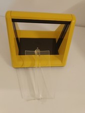 Porta tovaglioli giallo usato  Putignano
