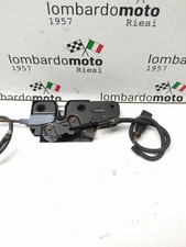 Serratura cofano anteriore usato  Riesi